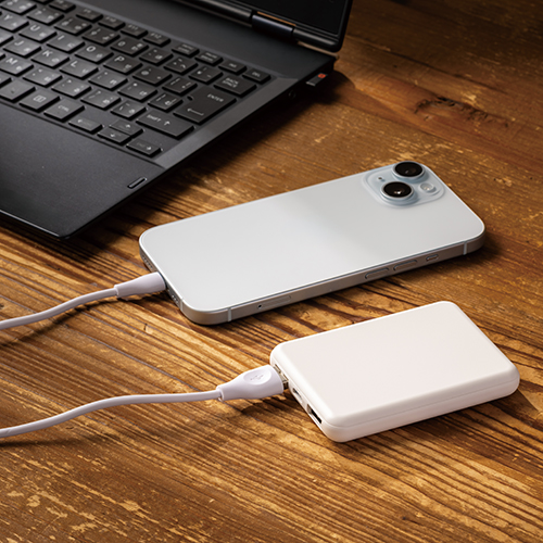 準固体モバイルバッテリー5,000mAh(白)
