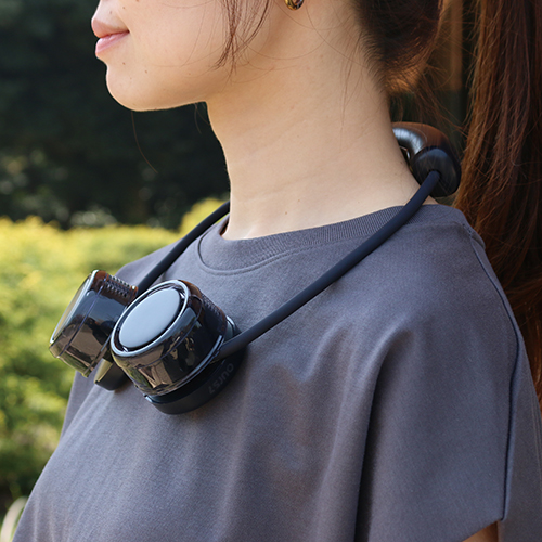 Ours7 冷却プレート付き首掛け扇風機(黒)